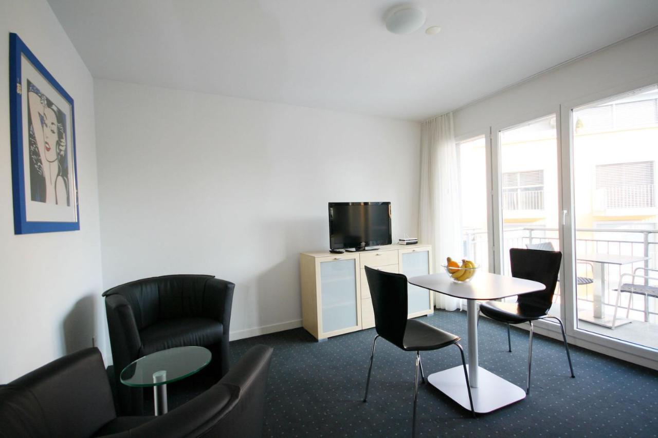 Hitrental Zugersee -Apartments ภายนอก รูปภาพ