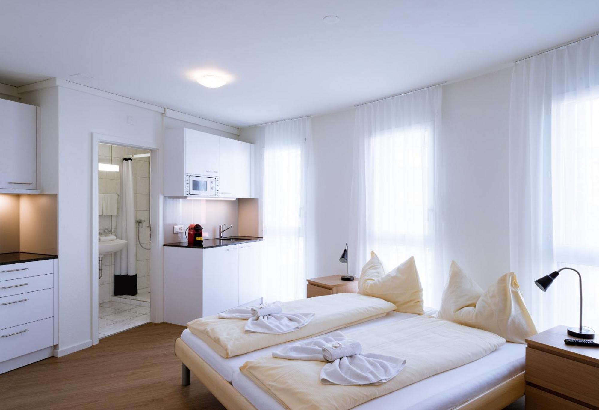 Hitrental Zugersee -Apartments ภายนอก รูปภาพ
