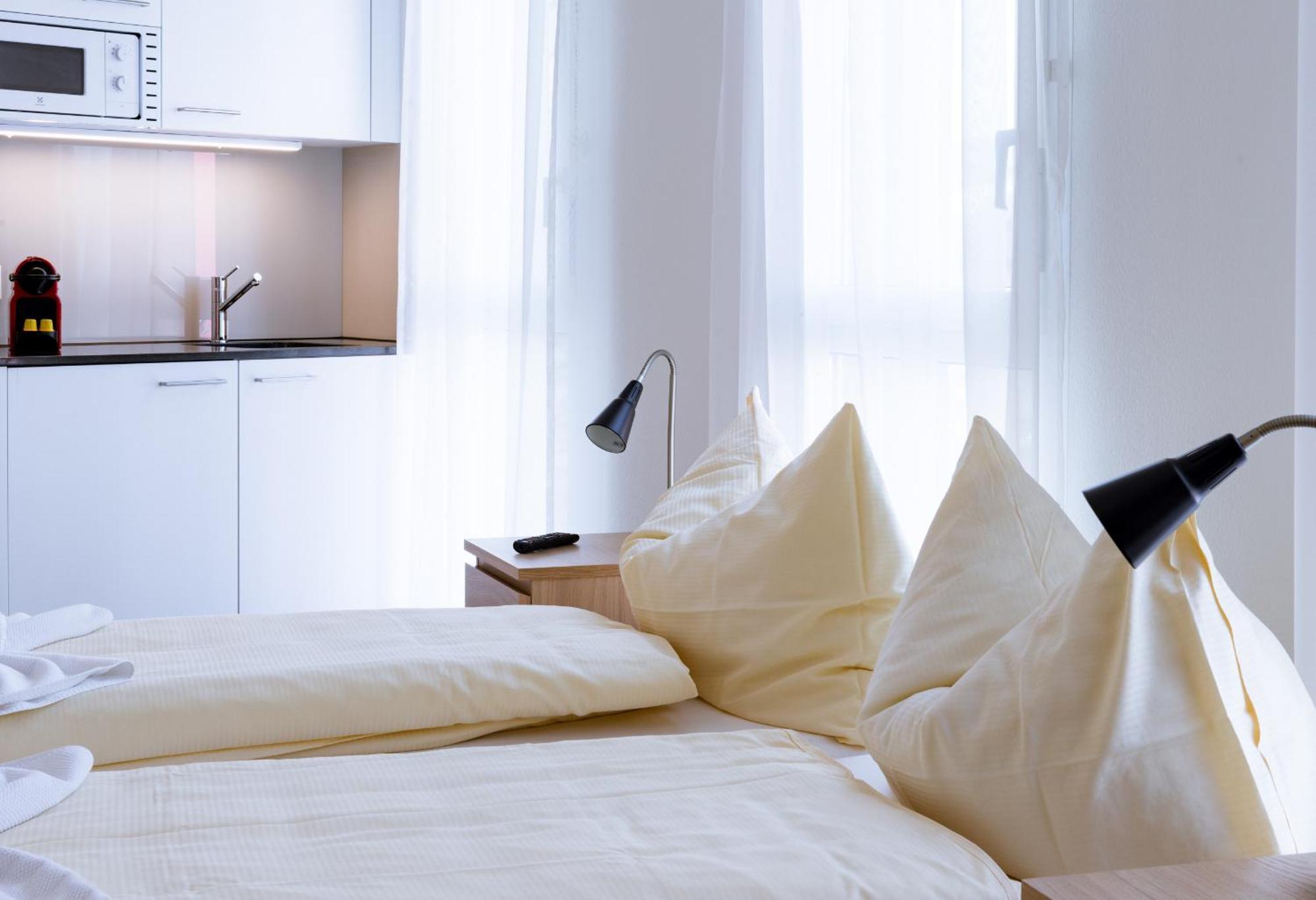 Hitrental Zugersee -Apartments ภายนอก รูปภาพ