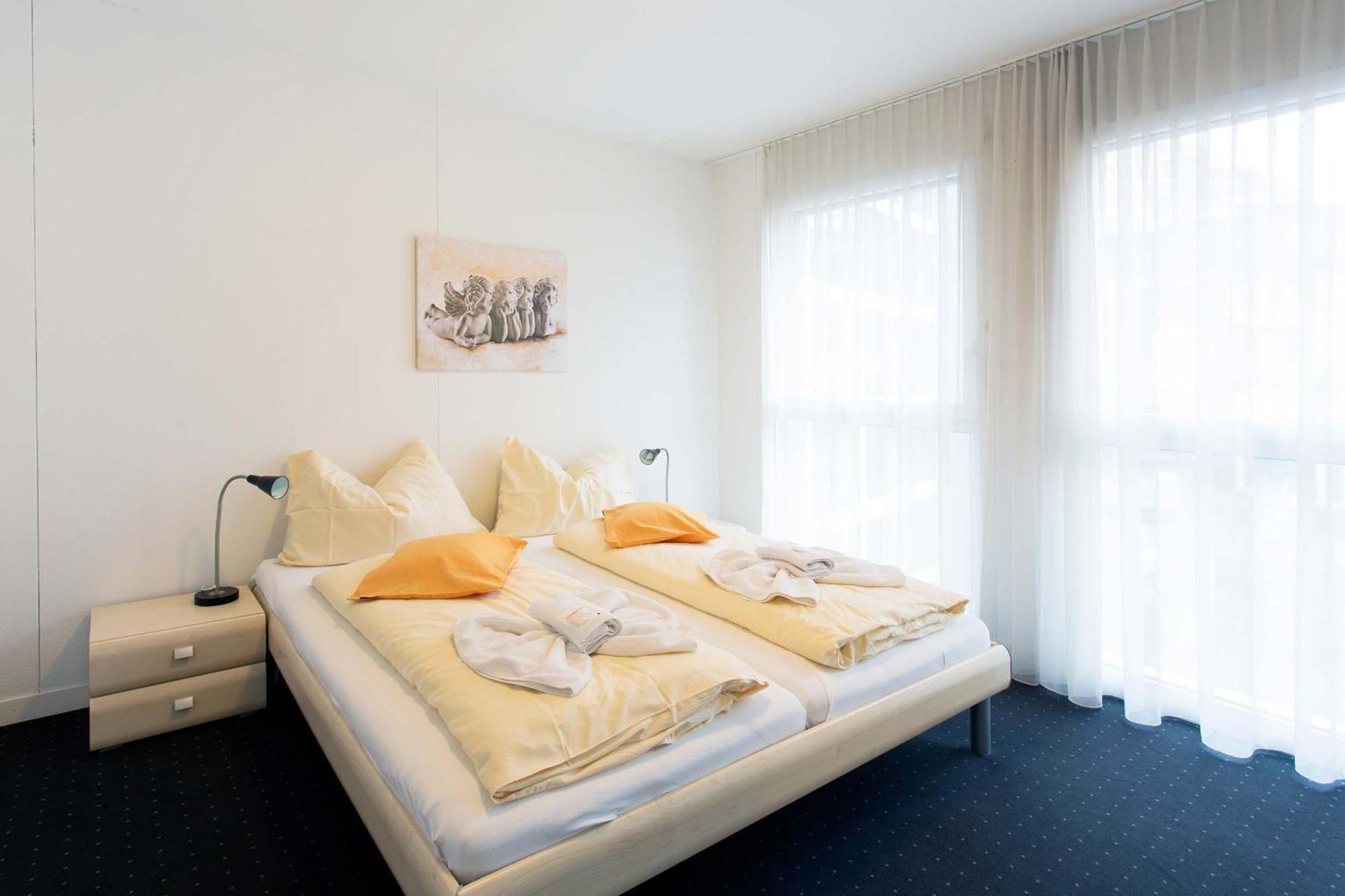 Hitrental Zugersee -Apartments ภายนอก รูปภาพ